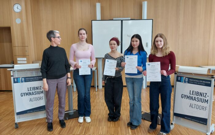 Die Teilnehmerinnen am Schulfinale der SEK I